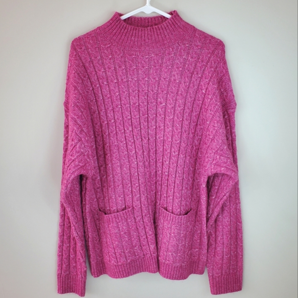 NWT St. John's Bay Size XL Pink Long Sleeve Sweater With Front Pockets